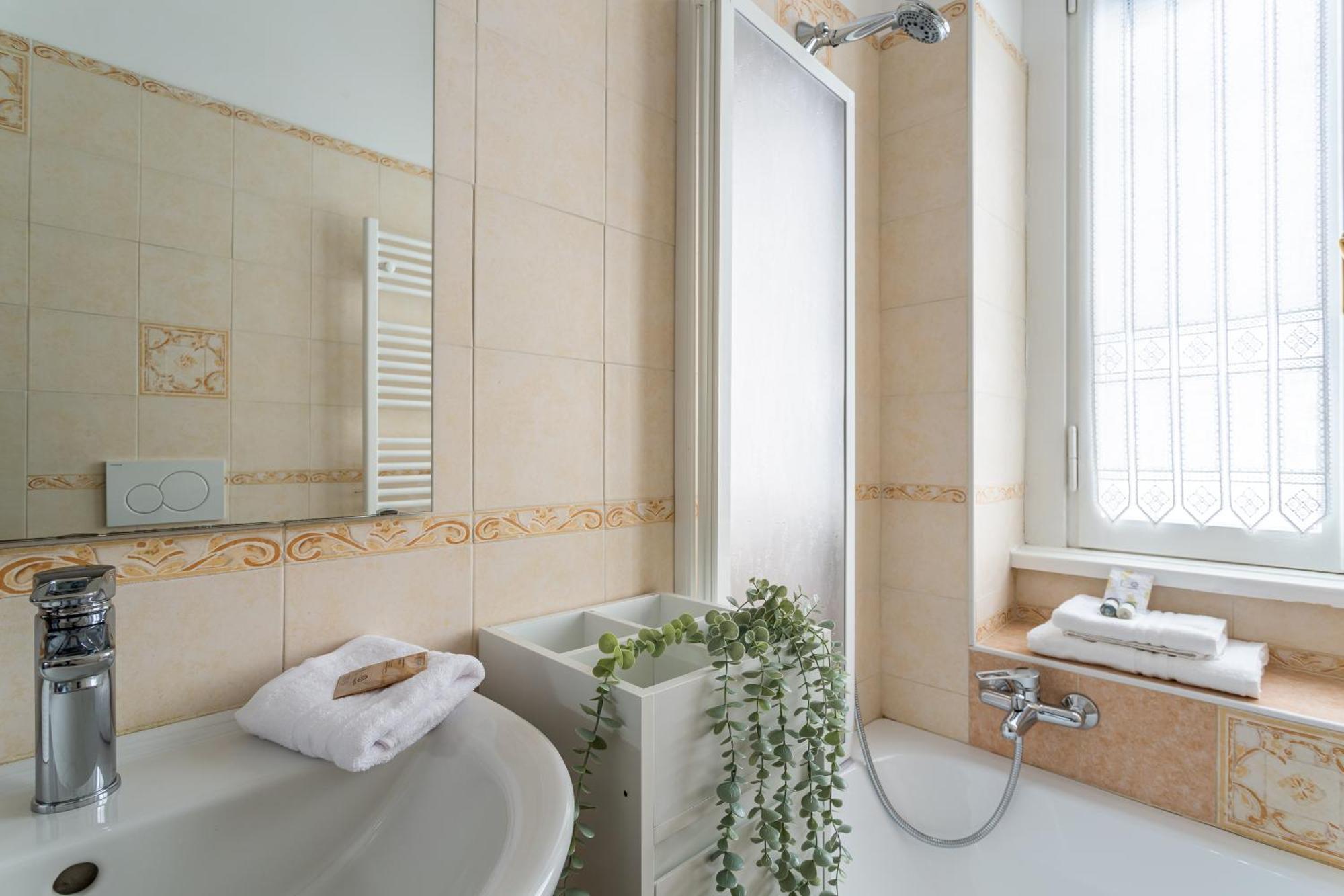 Iflat Vatican Spacious Apartment With Terrace โรม ภายนอก รูปภาพ