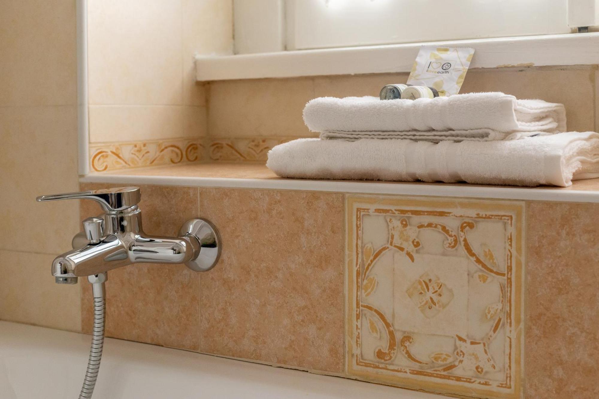 Iflat Vatican Spacious Apartment With Terrace โรม ภายนอก รูปภาพ